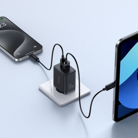 Ładowarka sieciowa USB-C USB-A Cube Pro 30W - czarna