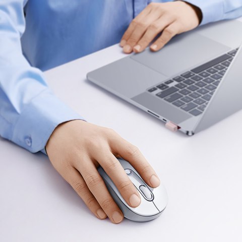 Mysz bezprzewodowa ergonomiczna USB 2.4GHz F02 - biała