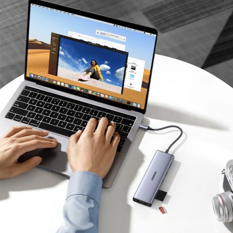 HUB Adapter USB-C - 3x USB-A 3.0 / HDMI / VGA / RJ45 / czytnik kart SD / TF / USB-C PD - szary