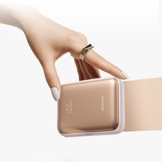 Powerbank 10000mAh 22.5W z wbudowanymi kablami - złoty