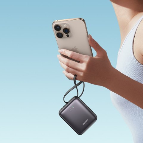 Powerbank 10000mAh 22.5W z wbudowanymi kablami USB-C Lightning - czarny