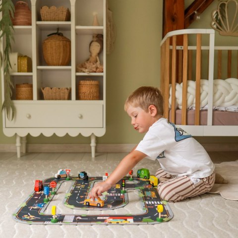 WOOPIE GREEN Zestaw Drewnianych Pojazdów i Znaków Drogowych 15 el.