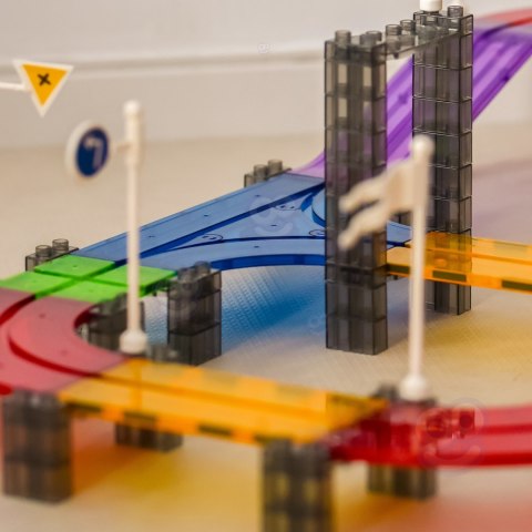 WOOPIE Magnetyczny Tor Samochodowy Wyścigowy + Autko 76 el.