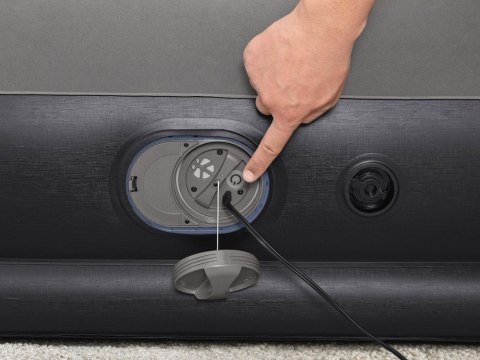 Bestway dmuchany Materac Tritech z wbudowaną pompką USB 152x203cm 671BU