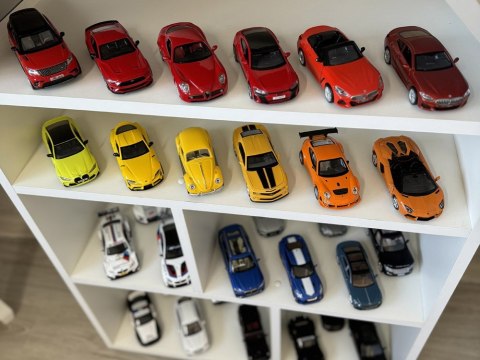 Auto metalowe Elektryczny crossover Volvo XC40 dźwięki światła ZA5043