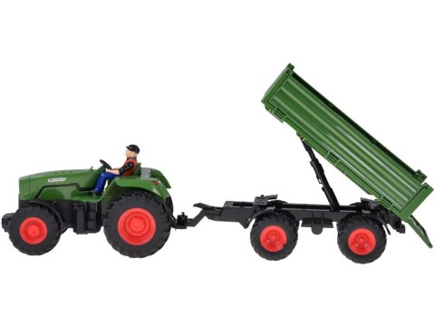 Sterowany Traktor na pilota z przyczepą + bale siana traktorzysta RC0717